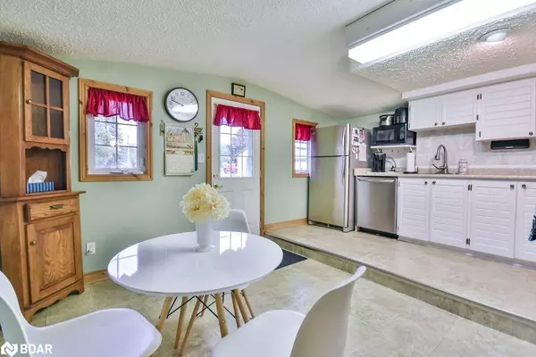 4306 Wainman Line, Severn, ON L3V 7C4