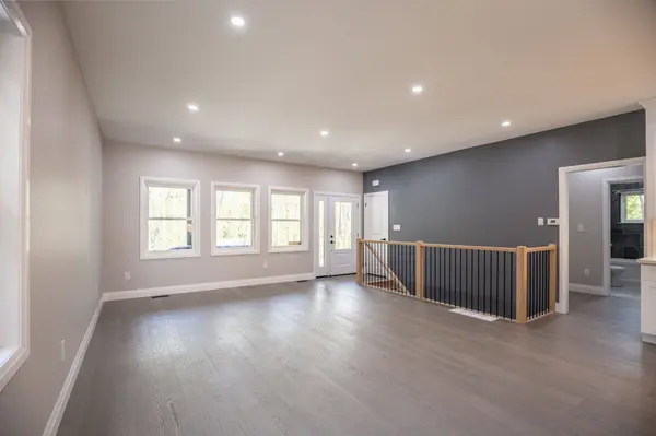 35 Young ST, Kawartha Lakes, ON L0K 1W0