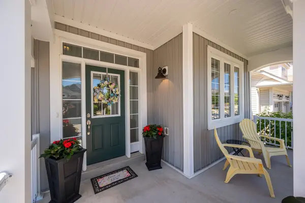 20 Starboard CIR, Wasaga Beach, ON L9Z 0E9
