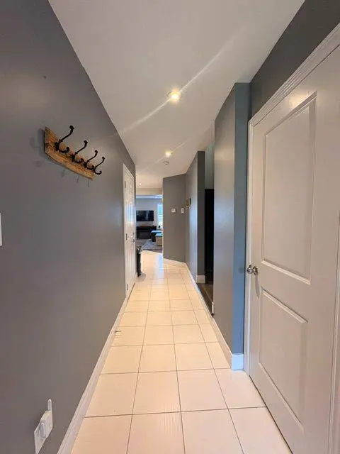 170 Daffodil CT, Gravenhurst, ON P1P 0B8