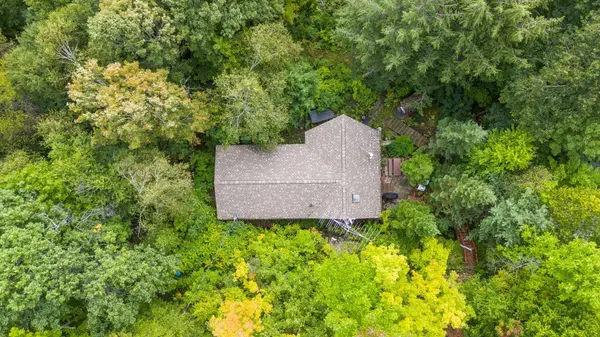 1112 Johnson Bay RD, Dysart Et Al, ON K0M 1S0