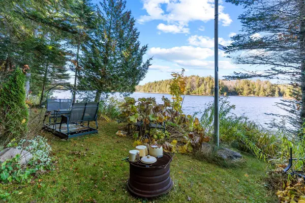 1316 Mannies TRL, Algonquin Highlands, ON K0M 1S0