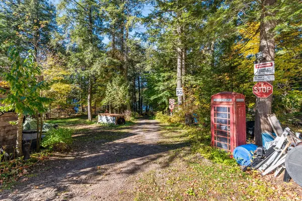 1316 Mannies TRL, Algonquin Highlands, ON K0M 1S0