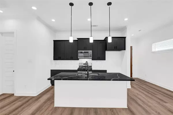 5003 Elizabeth City ST, Houston, TX 77021