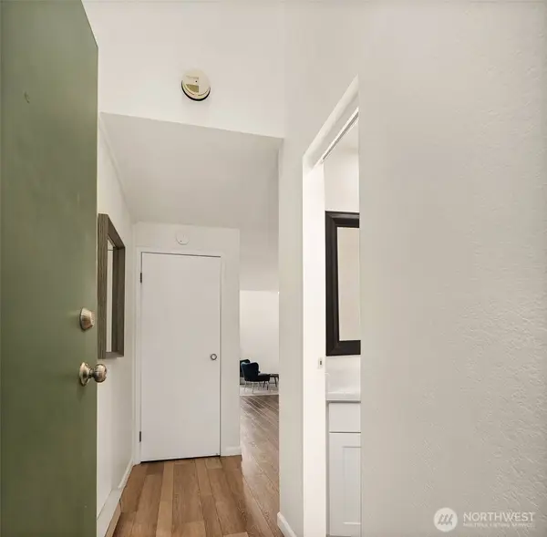 6582 137th AVE NE #414, Redmond, WA 98052