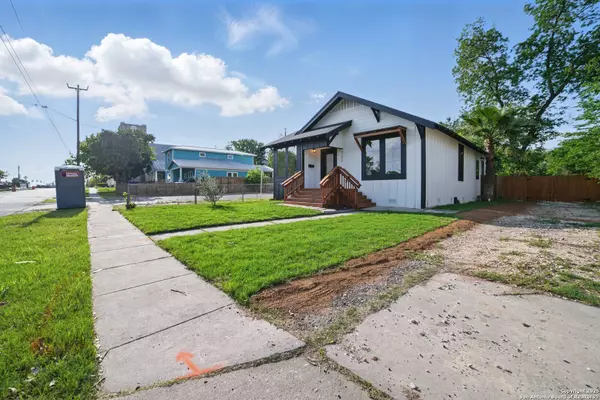 727 Hammond, San Antonio, TX 78210