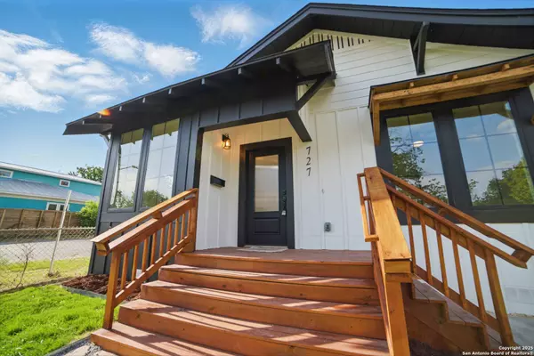 727 Hammond, San Antonio, TX 78210