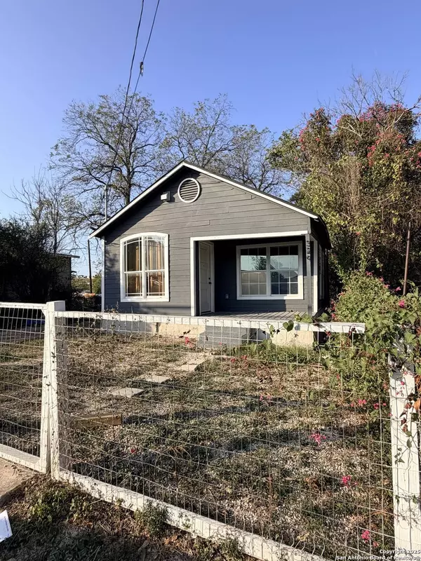 329 Big Foot, San Antonio, TX 78204