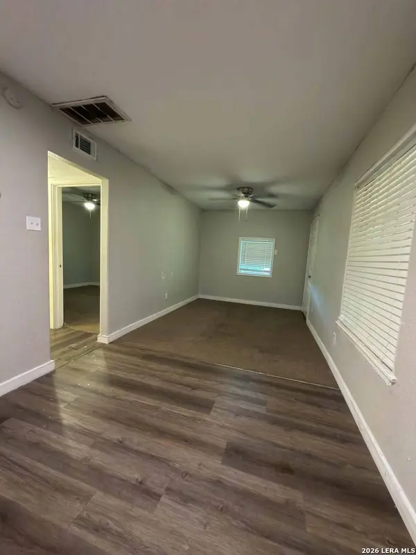 153 E Baylor UNIT 4, San Antonio, TX 78204