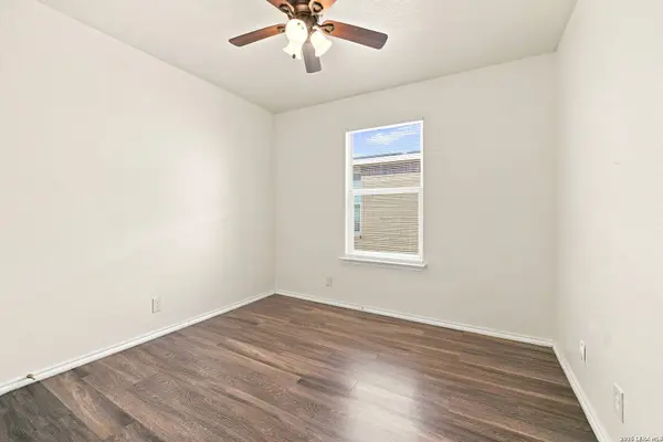 9130 Dublin Hts, San Antonio, TX 78254