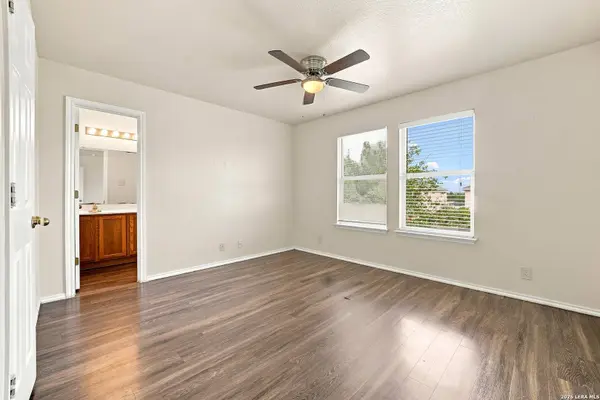 9130 Dublin Hts, San Antonio, TX 78254