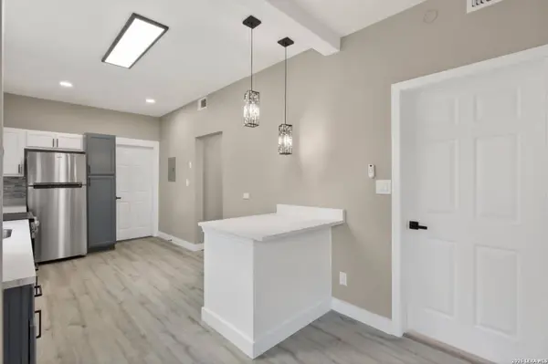 906 W Craig, San Antonio, TX 78201