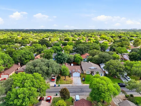 9134 TREE VLG, San Antonio, TX 78250