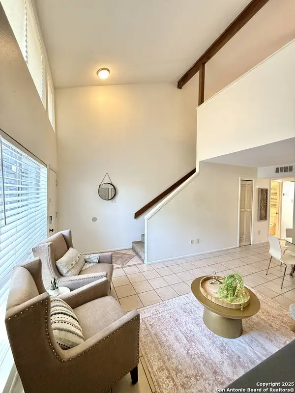 3843 Barrington UNIT 111C, San Antonio, TX 78217