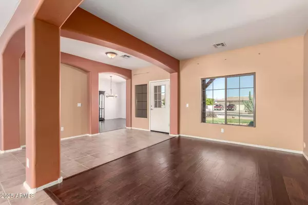 9625 W PROSPECTOR Drive, Queen Creek, AZ 85144