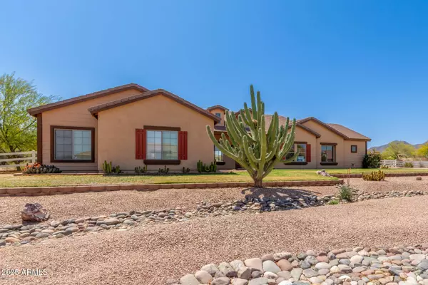 9625 W PROSPECTOR Drive, Queen Creek, AZ 85144