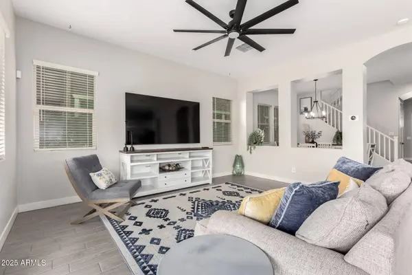 3938 E APPALOOSA Road, Gilbert, AZ 85296