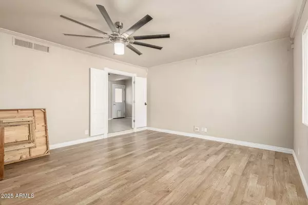 840 N ACACIA --, Mesa, AZ 85213
