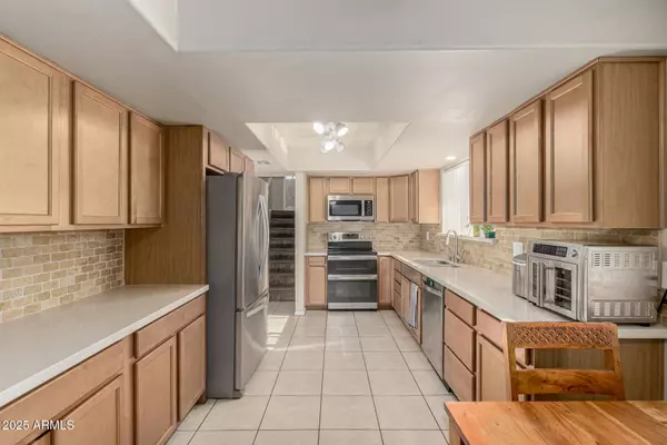 840 N ACACIA --, Mesa, AZ 85213
