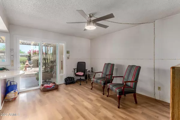 2160 E MINTON Drive, Tempe, AZ 85282