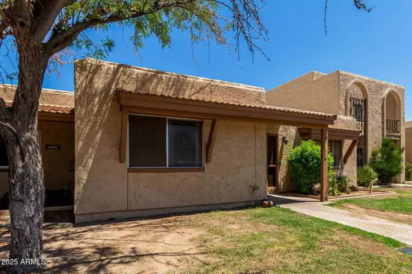 2160 E MINTON Drive, Tempe, AZ 85282