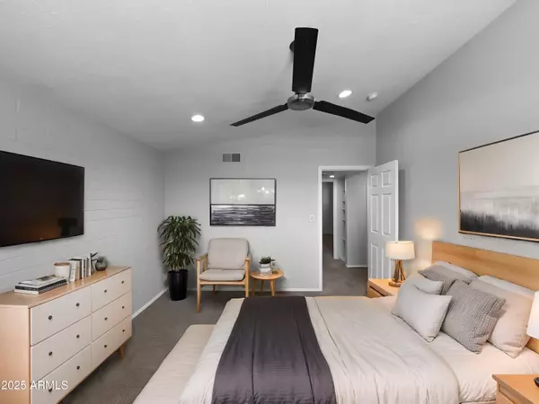 4925 N 73RD Street #4, Scottsdale, AZ 85251