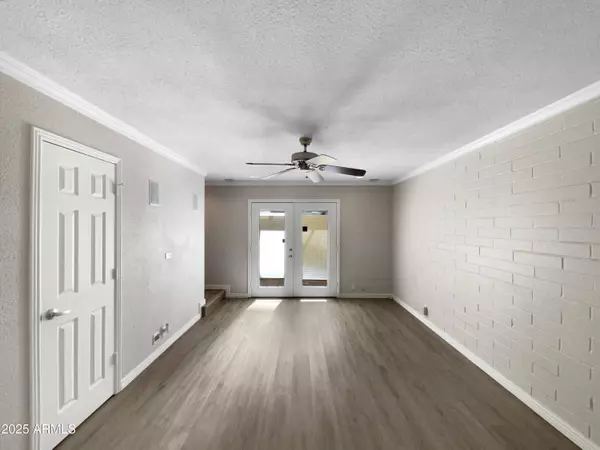 4925 N 73RD Street #4, Scottsdale, AZ 85251