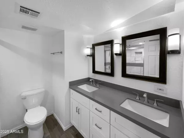 4925 N 73RD Street #4, Scottsdale, AZ 85251