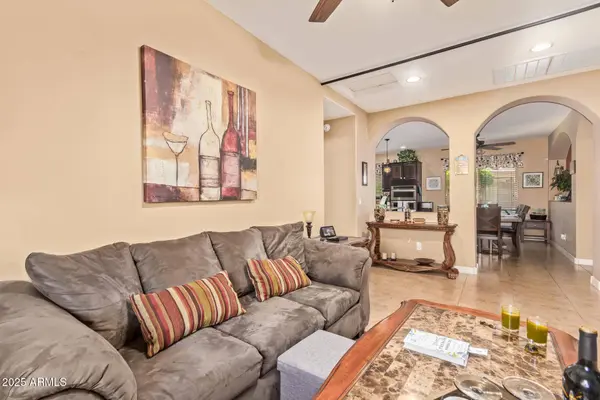 606 E BLOSSOM Road, San Tan Valley, AZ 85143