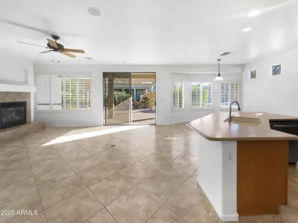 42643 W CONSTELLATION Drive, Maricopa, AZ 85138