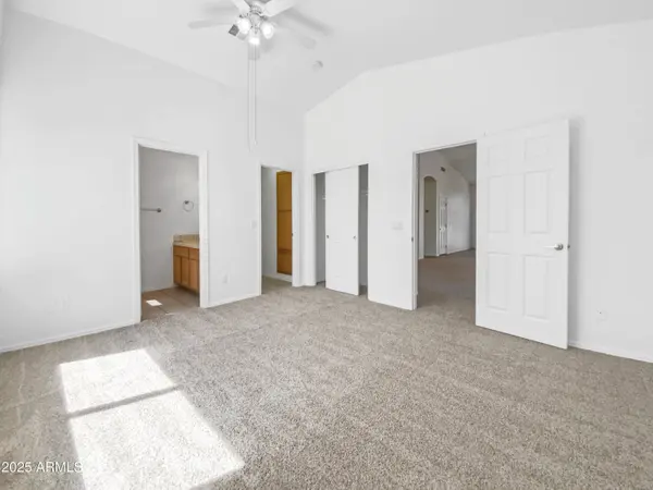 8864 E RAINIER Drive, Gold Canyon, AZ 85118