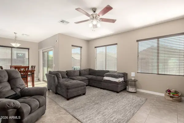 671 E BLOSSOM Road, San Tan Valley, AZ 85143