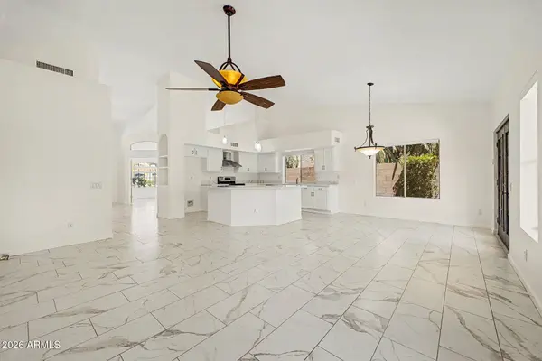 655 W SILVER CREEK Road, Gilbert, AZ 85233