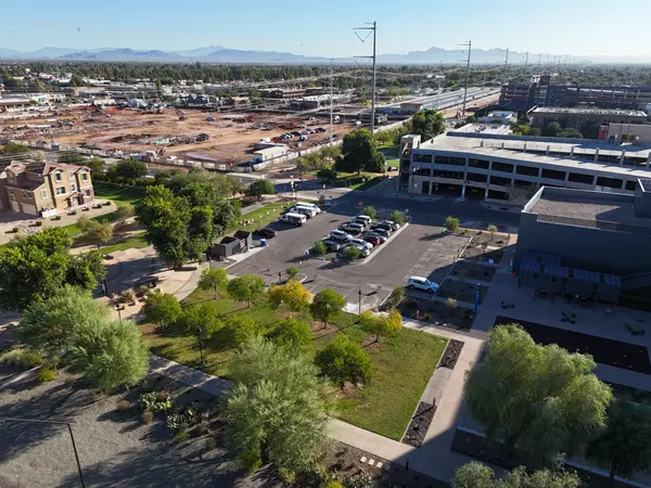 New Downtown Gilbert Farmers Market Opens This Saturday