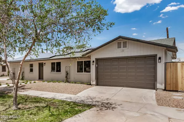 120 E PAGE Avenue, Gilbert, AZ 85234