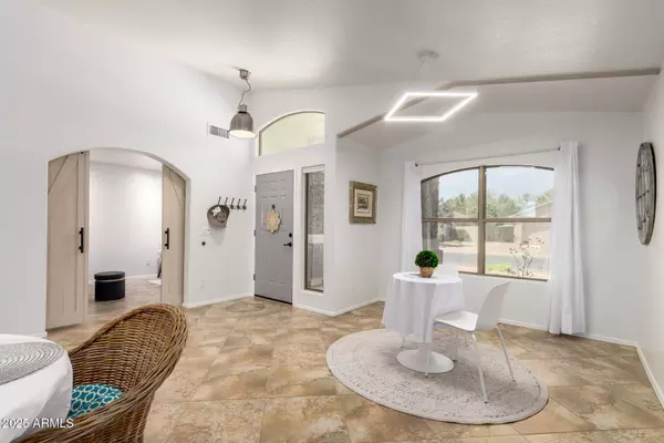 2093 E RAWHIDE Street, Gilbert, AZ 85296