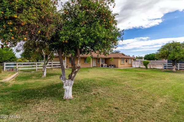 17844 E CHESTNUT Drive, Queen Creek, AZ 85142