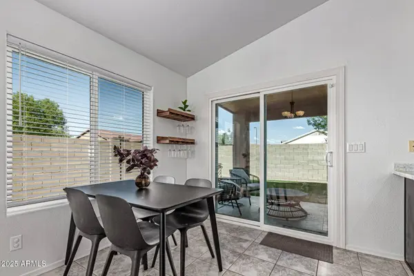 1083 S COTTONWOOD Court, Gilbert, AZ 85296