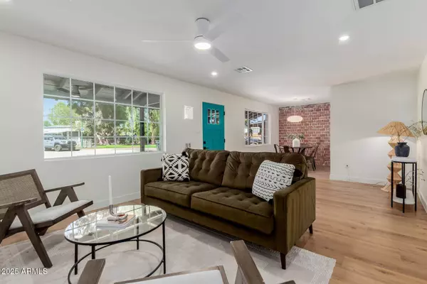 119 E LINDA Lane, Gilbert, AZ 85234