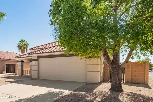 10427 E ARCADIA Avenue, Mesa, AZ 85208