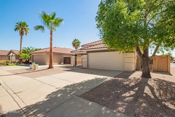 10427 E ARCADIA Avenue, Mesa, AZ 85208