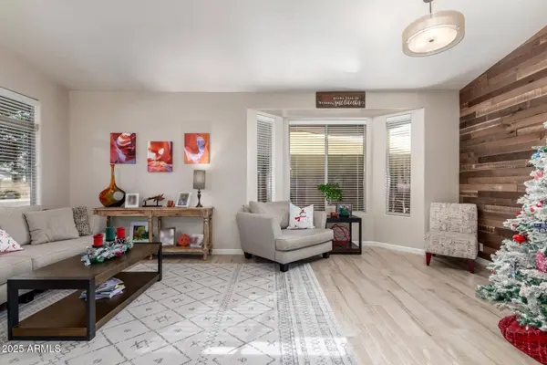 166 N BRETT Street, Gilbert, AZ 85234