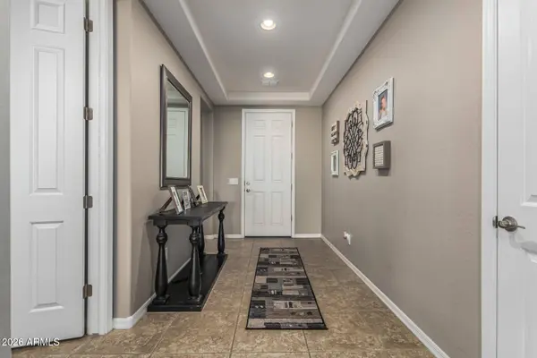 3691 E NARROWLEAF Drive, Gilbert, AZ 85298