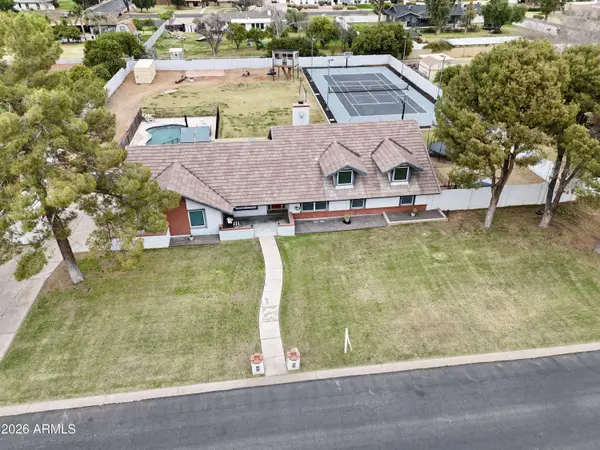 640 E MELODY Drive, Gilbert, AZ 85234
