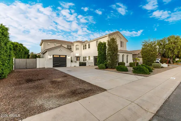 3054 E KINGBIRD Drive, Gilbert, AZ 85297