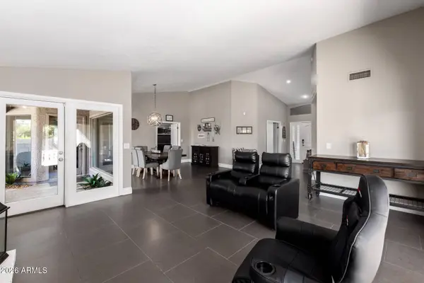 4147 E GLENCOVE Circle, Mesa, AZ 85205