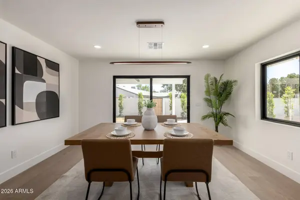 2825 E CAMPBELL Avenue, Phoenix, AZ 85016