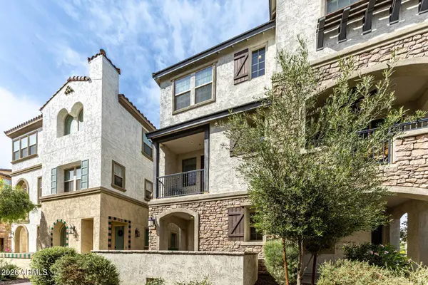 1747 E CHELSEA Lane, Gilbert, AZ 85295