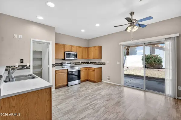 8112 E ONZA Avenue, Mesa, AZ 85212