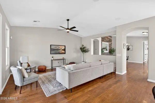 2480 E HONEYSUCKLE Place, Chandler, AZ 85286